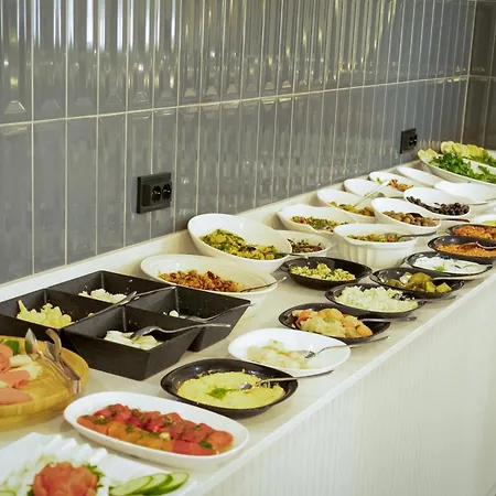 ホテル Grand Keskin 3*